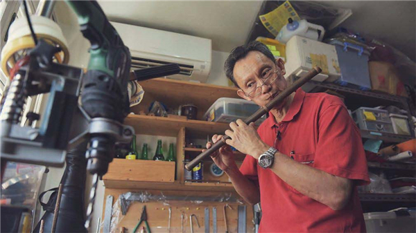 新加坡亚洲新闻台专访笛箫制作家 - 黄德成.jpg