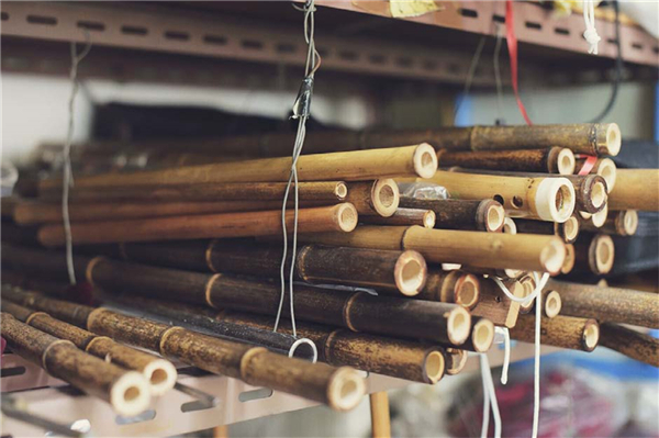 新加坡亚洲新闻台专访笛箫制作家 - 黄德成13.jpg